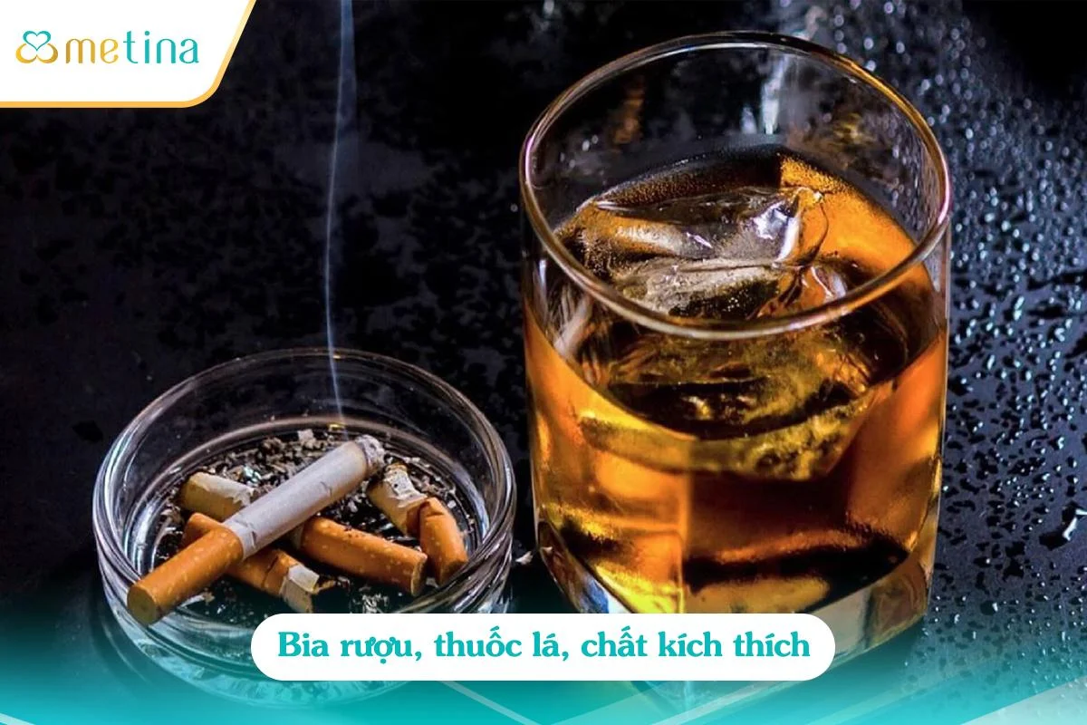 Kiêng rượu bia, thuốc lá, chất kích thích để vết thương sau nâng ngực được là... - Dr. Châu Thanh Phong - Thẩm mỹ 3 vòng